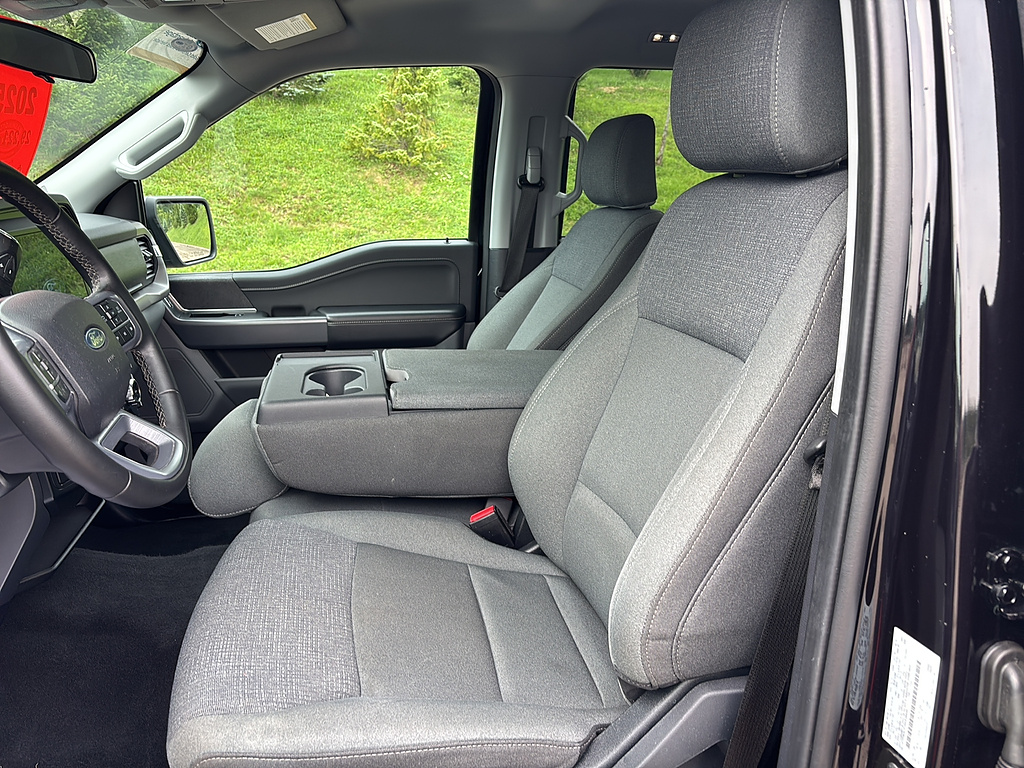 2025 Ford F-150 photo 11 of 27