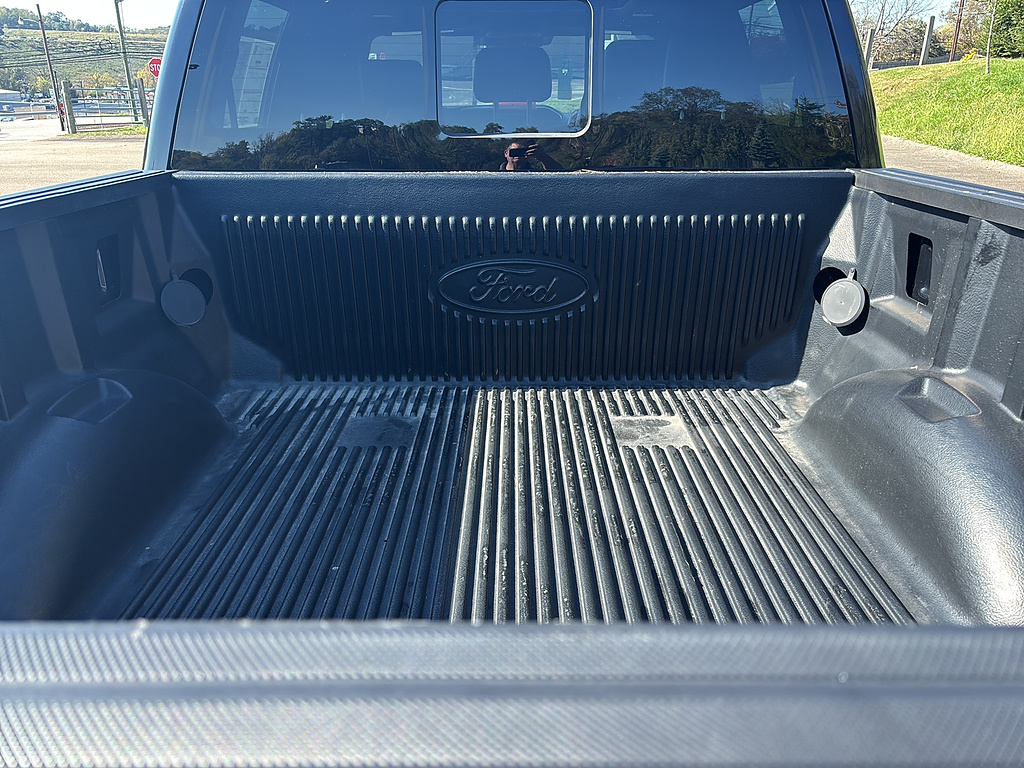 2024 Ford F-150 photo 18 of 27