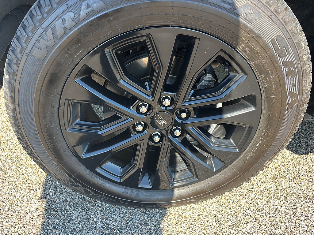 2024 Ford F-150 photo 9 of 27