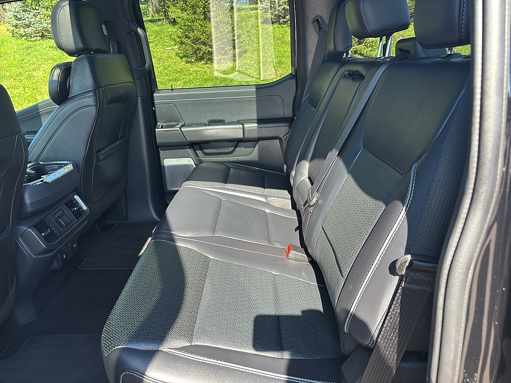 2024 Ford F-150 photo 16 of 27