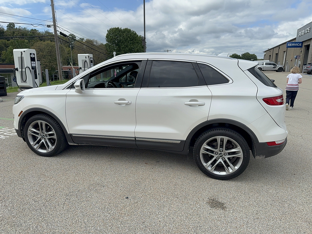 2018 Lincoln MKC Reserve White Platinum Tri-Coat at McCandless Ford