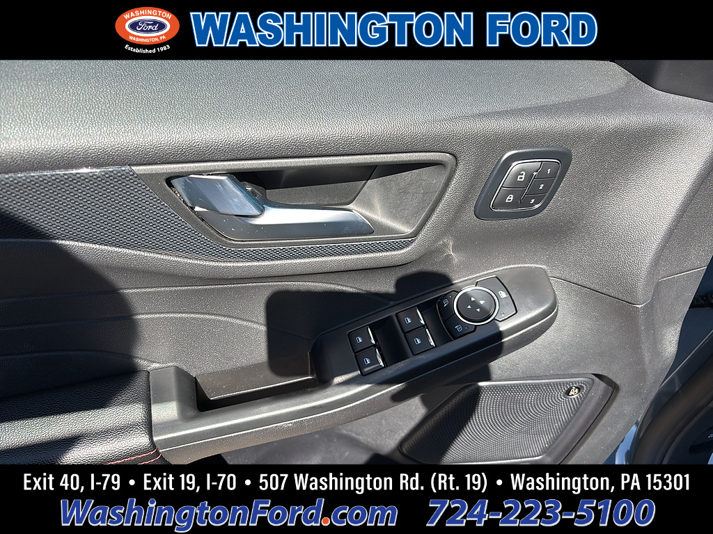 2024 Ford Escape ST-Line Elite Vapor Blue at Bud's Auto Sales