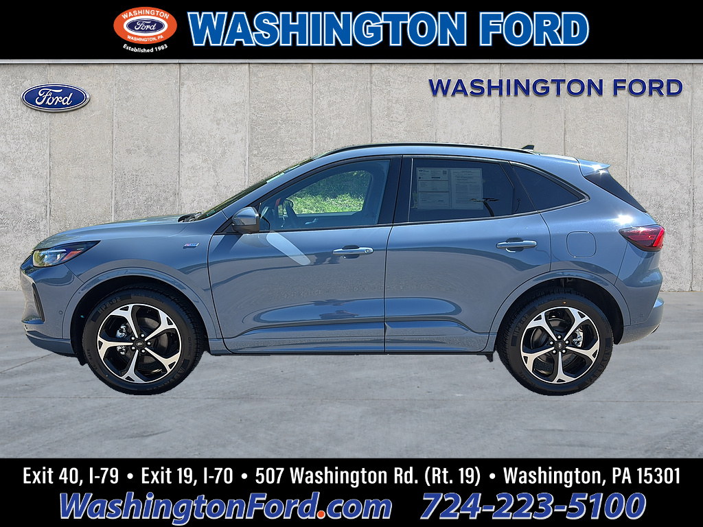 2024 Ford Escape ST-Line Elite Vapor Blue at Bud's Auto Sales