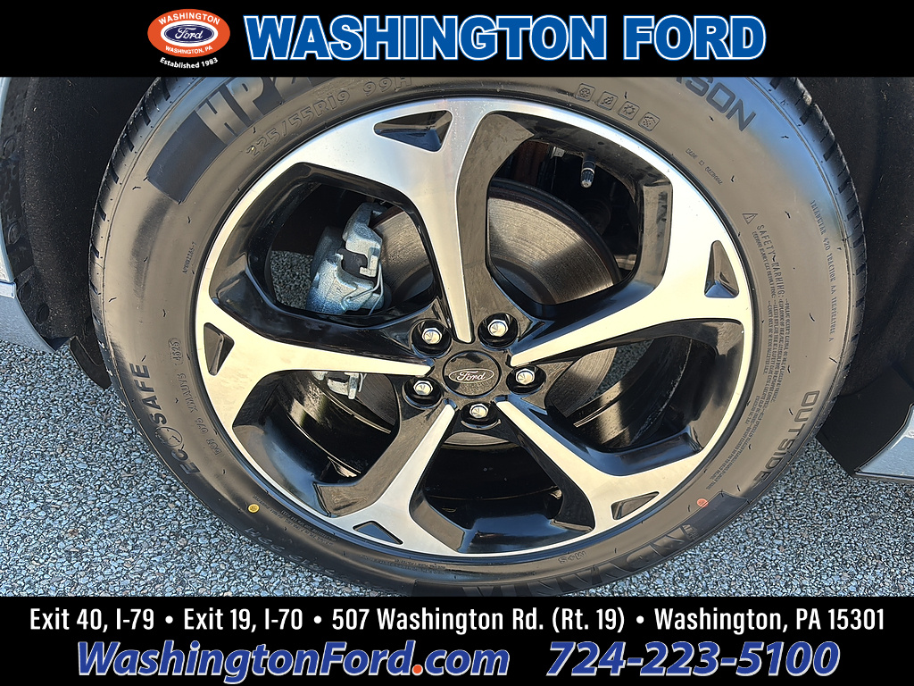 2024 Ford Escape ST-Line Elite Vapor Blue at Bud's Auto Sales