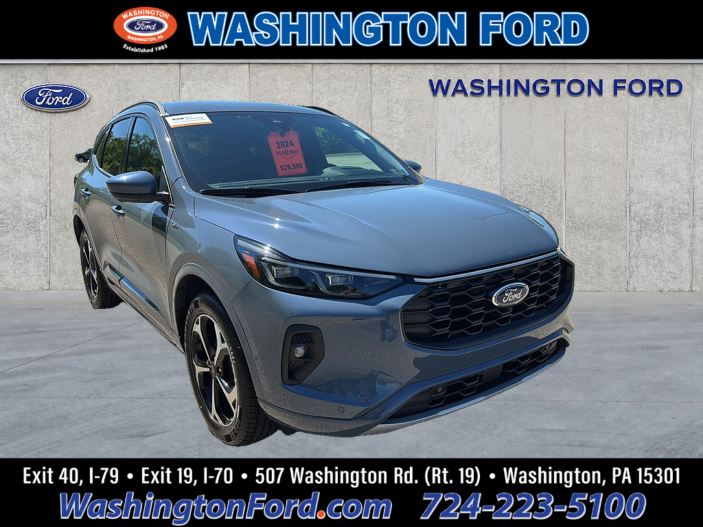 2024 Ford Escape ST-Line Elite Vapor Blue at Bud's Auto Sales