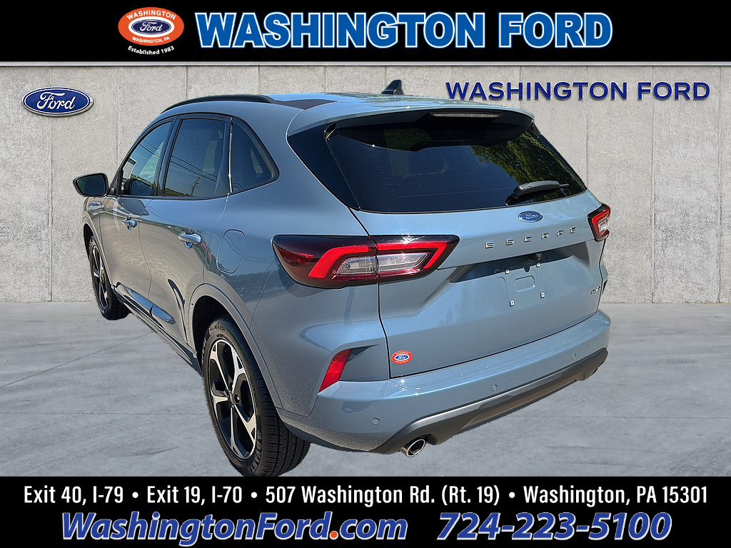 2024 Ford Escape ST-Line Elite Vapor Blue at Bud's Auto Sales