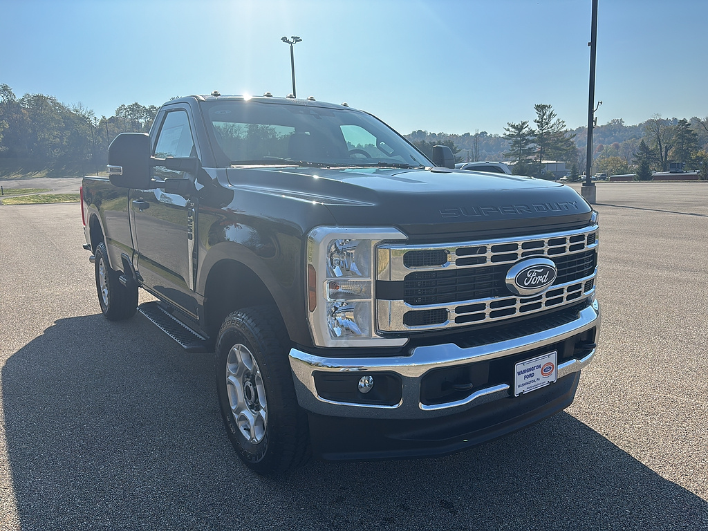 2027 Ford Super Duty F-250 SRW photo 6 of 22