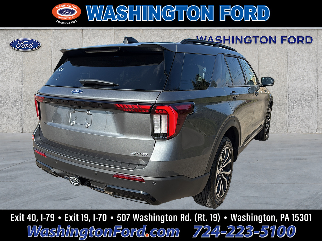 2026 Ford Explorer ST-Line - 3