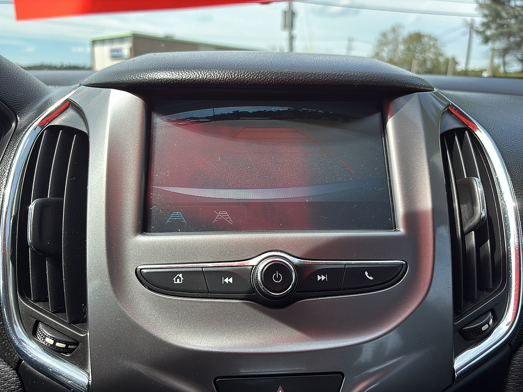 2018 Chevrolet Cruze LT Auto Silver Ice Metallic at Woltz & Wind Ford
