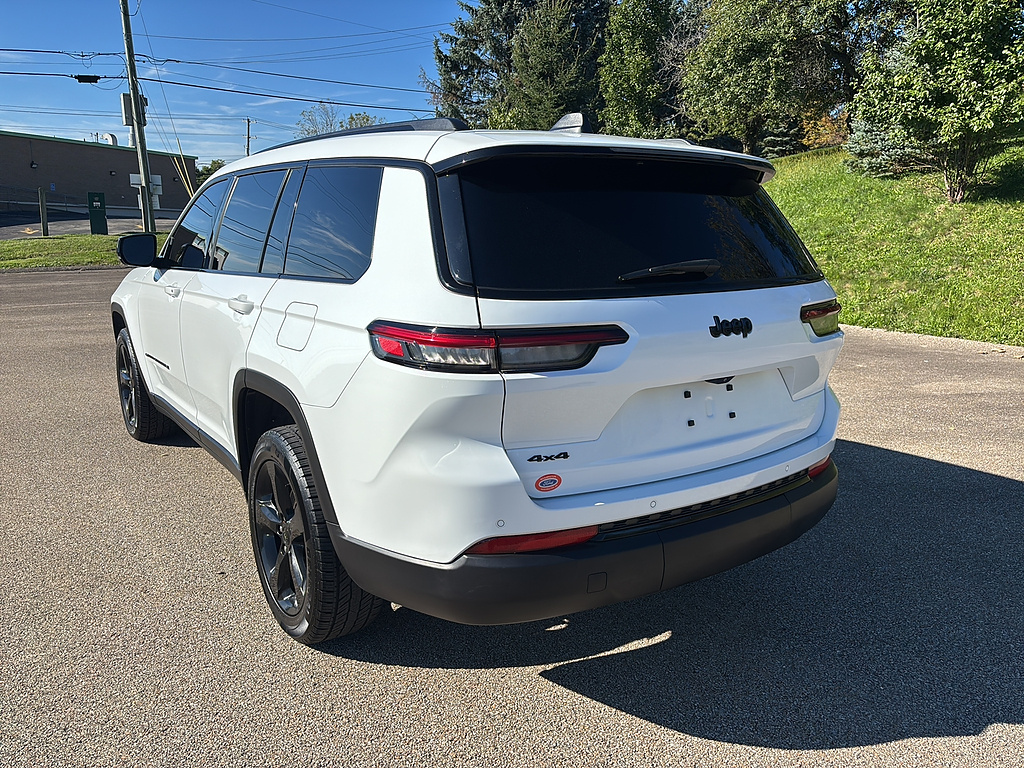 2024 Jeep Grand Cherokee L Altitude X Bright White Clear Coat at Three Rivers CJD