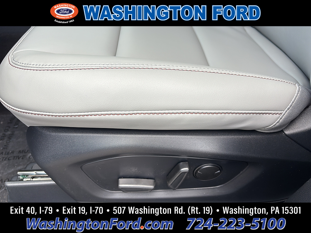 2026 Ford Explorer Active - 10