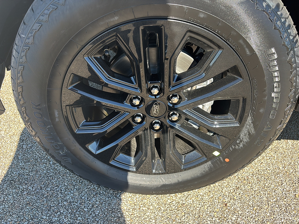 2026 Ford F-150 photo 9 of 26