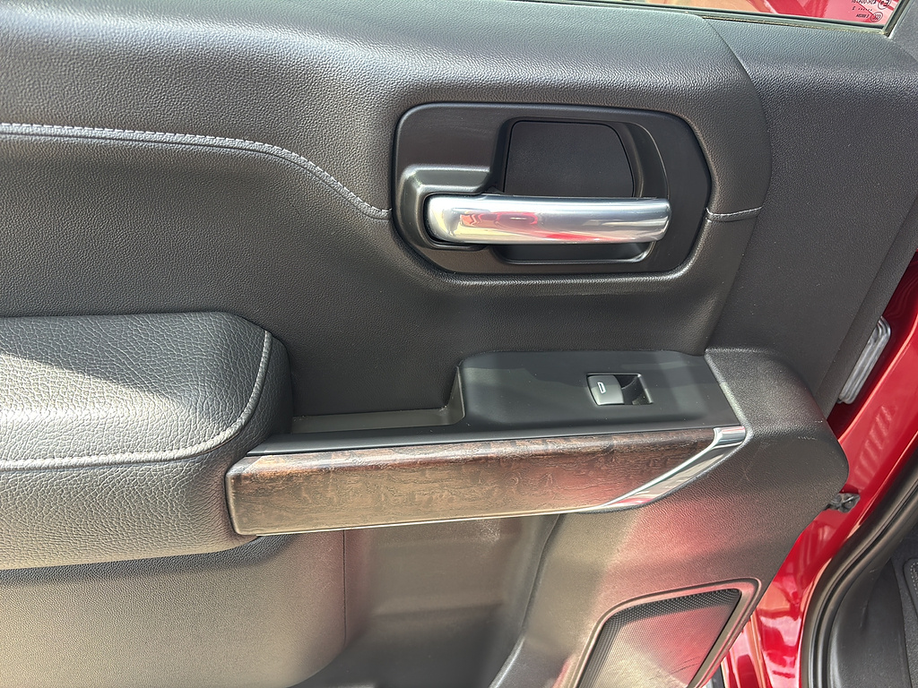 2022 GMC Sierra 1500 Limited photo 17 of 25