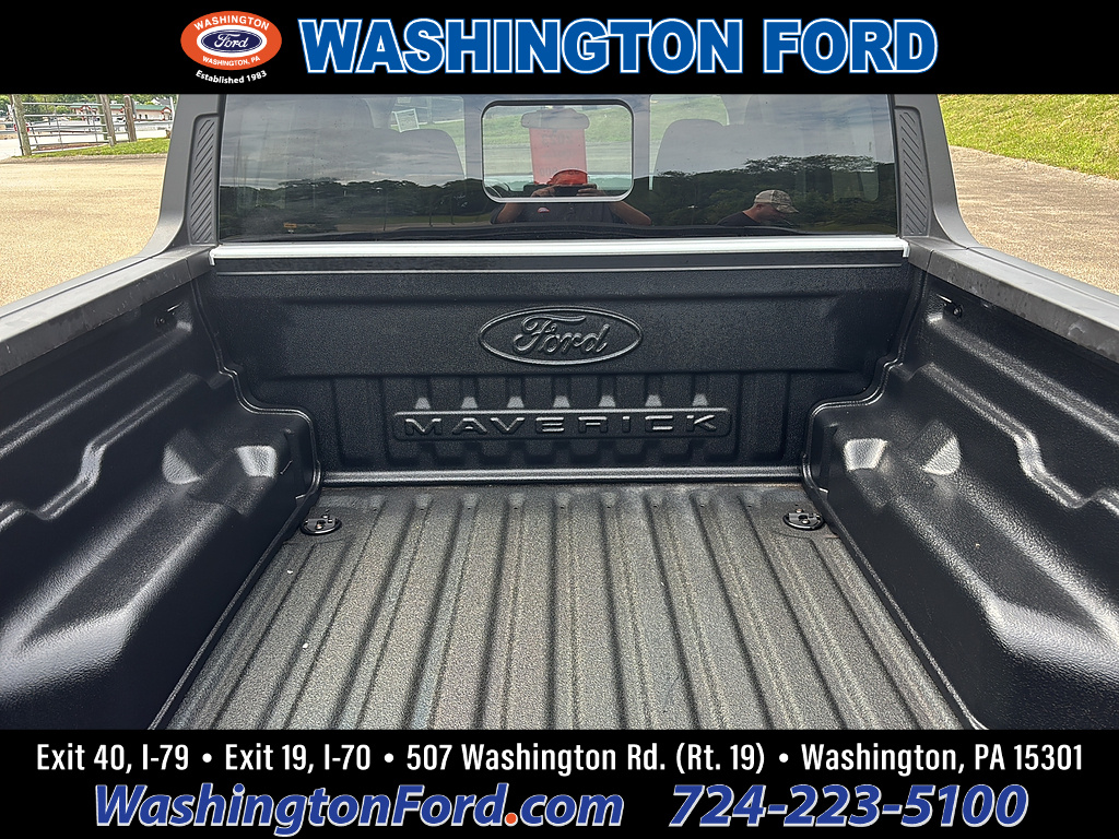 2023 Ford Maverick Lariat Avalanche Gray at Woltz & Wind Ford