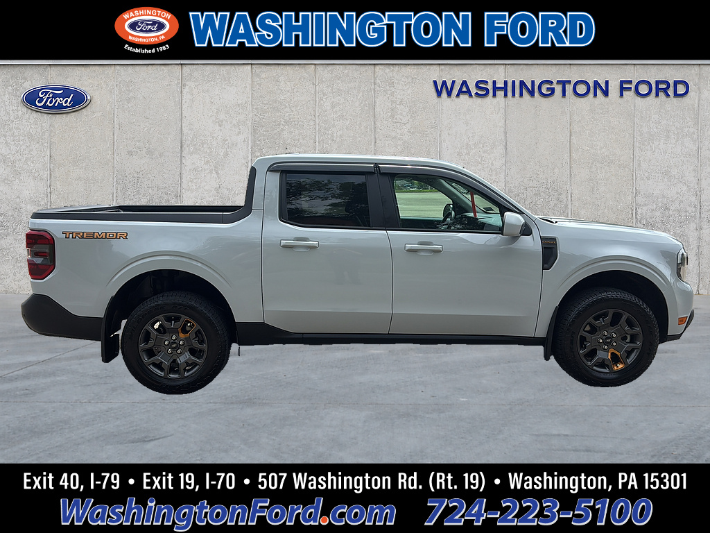 2023 Ford Maverick Lariat Avalanche Gray at Woltz & Wind Ford