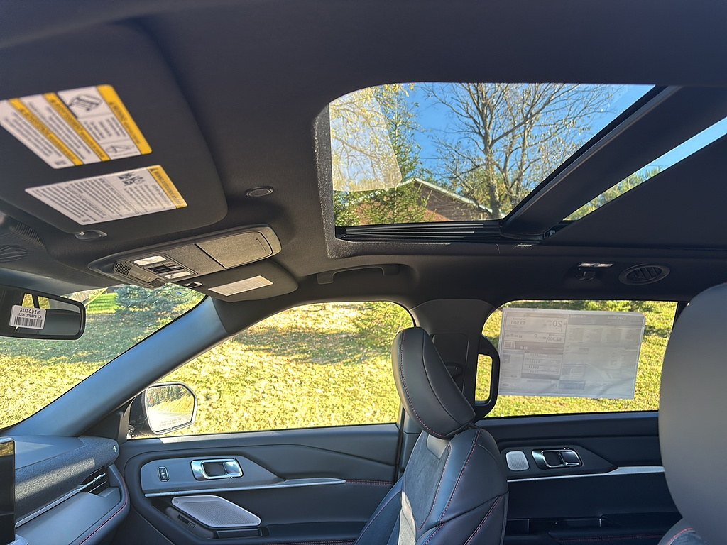 2027 Ford Explorer photo 14 of 26