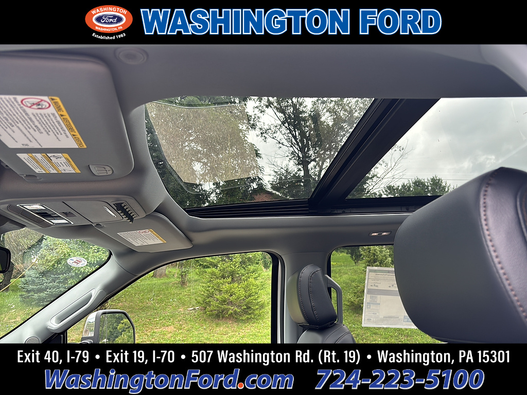 2026 Ford Super Duty F-350 DRW LARIAT Star White Metallic Tri-Coat at Washington Ford