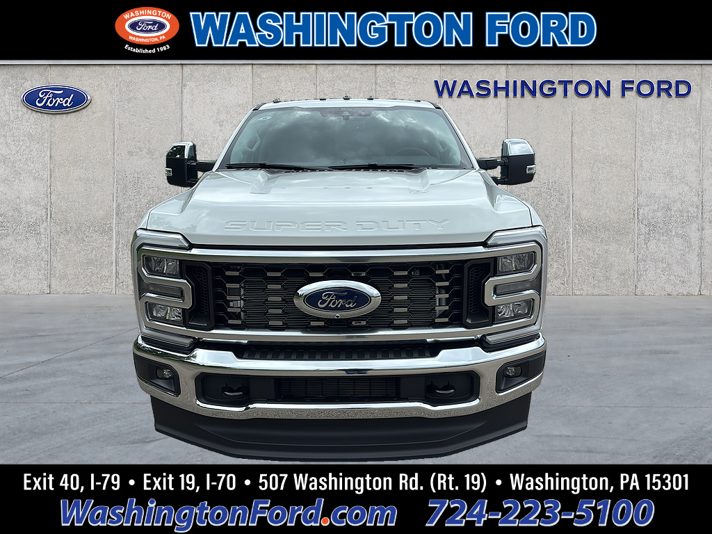 2026 Ford Super Duty F-350 DRW LARIAT Star White Metallic Tri-Coat at Washington Ford