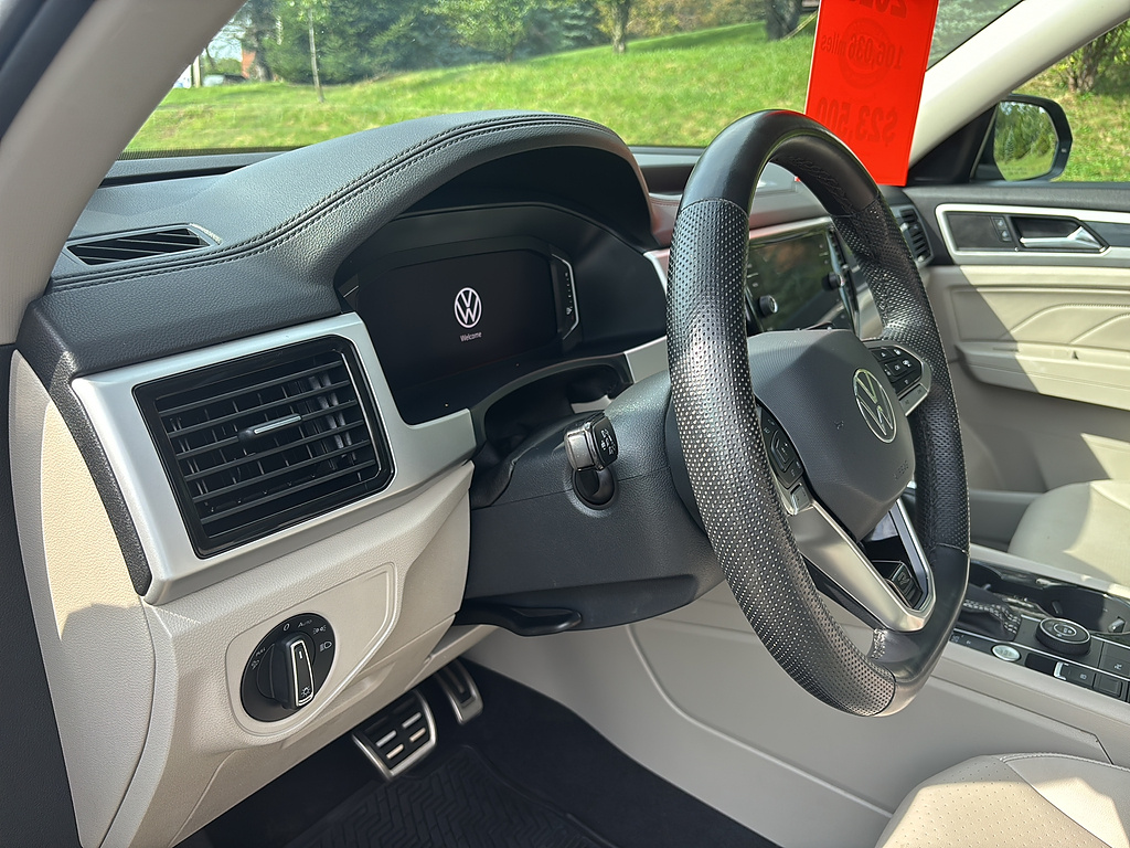 2023 Volkswagen Atlas V6 SEL R-Line Black 4Motion Deep Black Pearl at Diehl Automotive