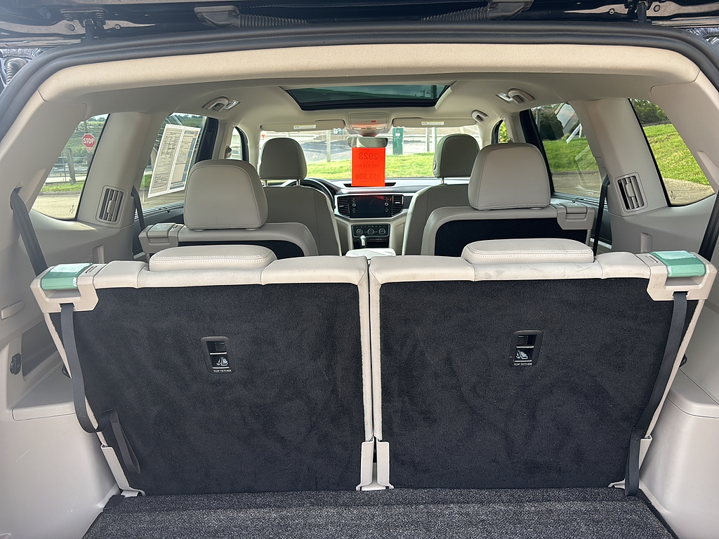 2023 Volkswagen Atlas V6 SEL R-Line Black 4Motion Deep Black Pearl at Diehl Automotive
