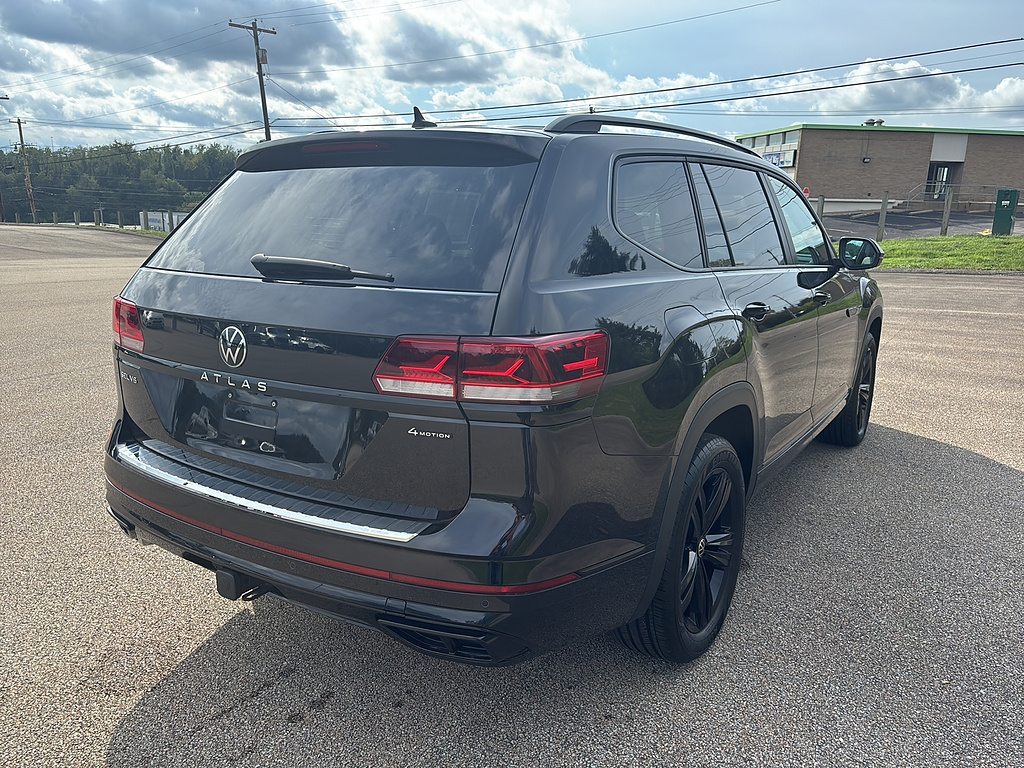 2023 Volkswagen Atlas V6 SEL R-Line Black 4Motion Deep Black Pearl at Diehl Automotive