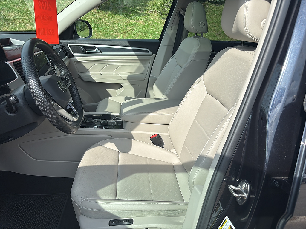 2023 Volkswagen Atlas V6 SEL R-Line Black 4Motion Deep Black Pearl at Diehl Automotive