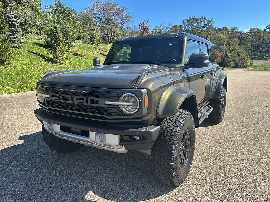 2026 Ford Bronco photo 8 of 26