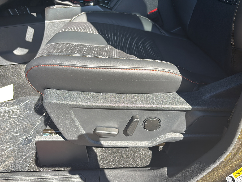 2026 Ford Bronco photo 10 of 26