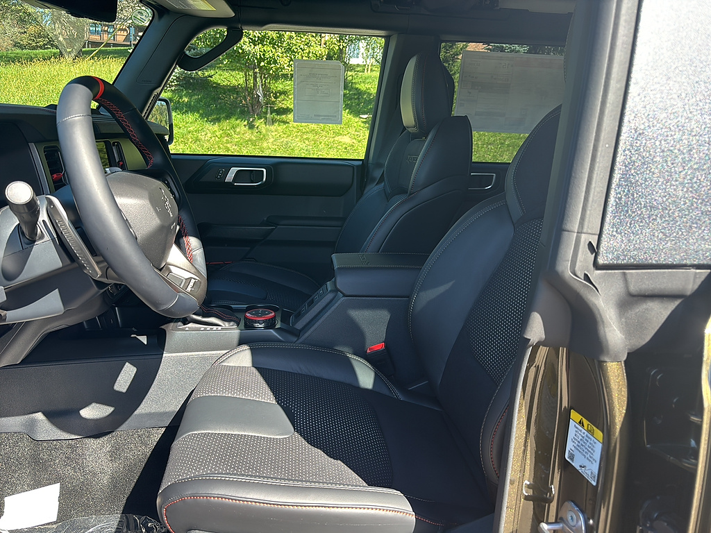 2026 Ford Bronco photo 12 of 26
