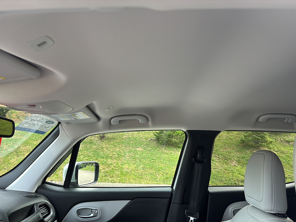 2018 Jeep Renegade Limited Alpine White at Baglier Buick GMC Mazda