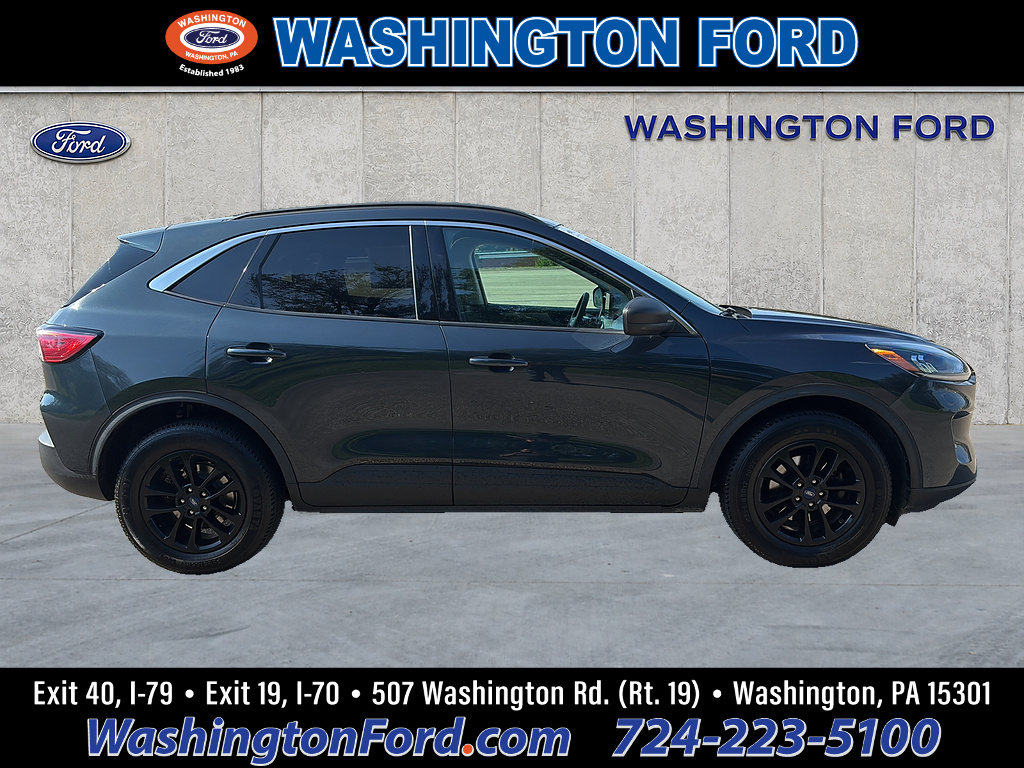 2022 Ford Escape SE Stone Blue at McCandless Ford