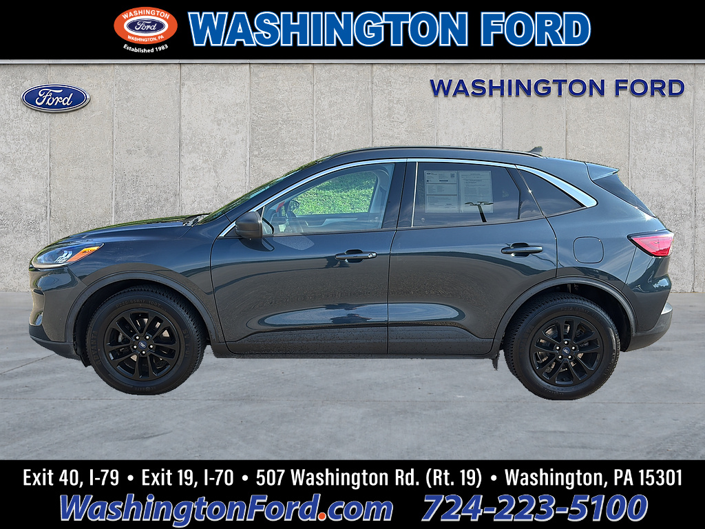 2022 Ford Escape SE Stone Blue at McCandless Ford