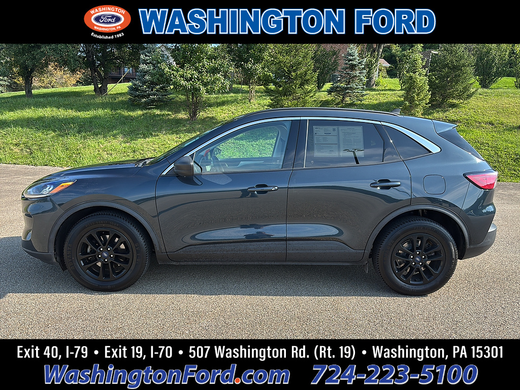 2022 Ford Escape SE Stone Blue at Washington Ford