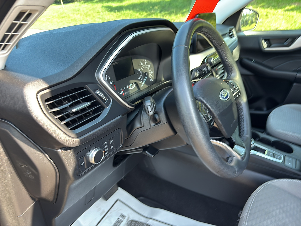 2022 Ford Escape SE Stone Blue at Washington Ford