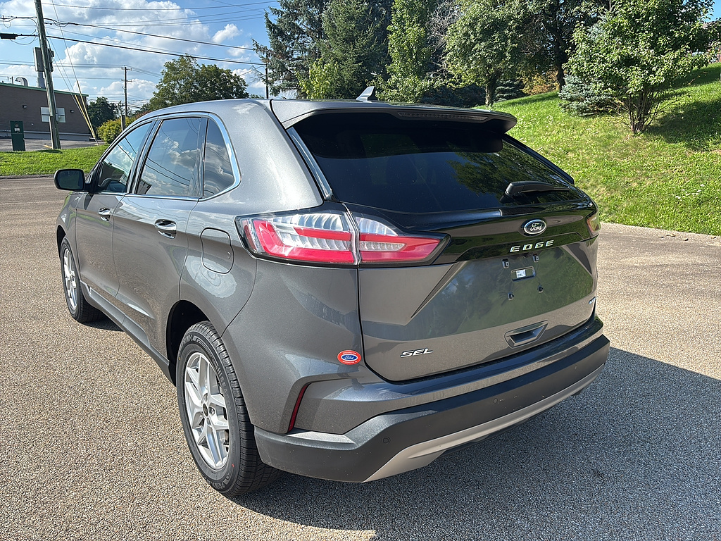 2024 Ford Edge SEL Carbonized Gray at Woltz & Wind Ford