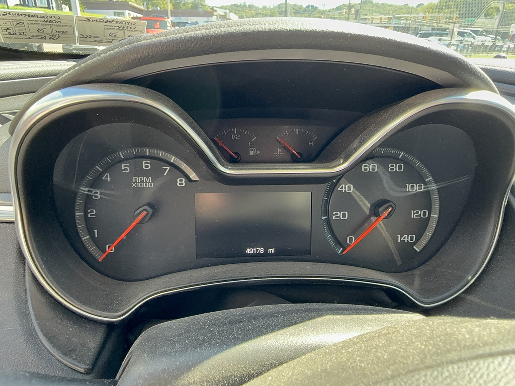 2015 Chevrolet Impala photo 5 of 5