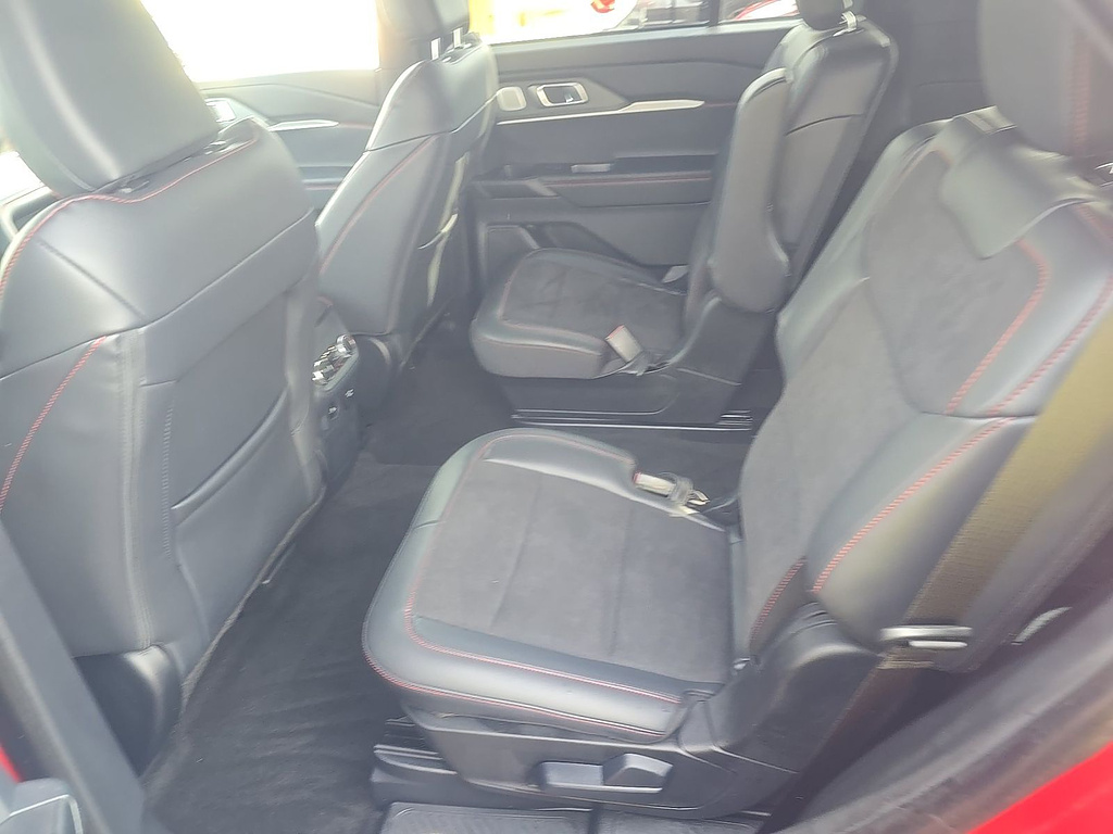 2026 Ford Explorer photo 17 of 17