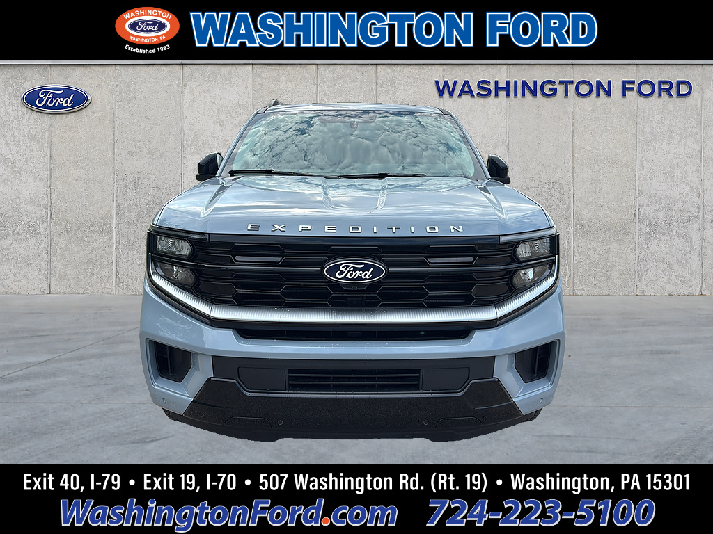 2027 Ford Expedition Max MAX Platinum Glacier Gray Metallic Tri-Coat at Woltz & Wind Ford