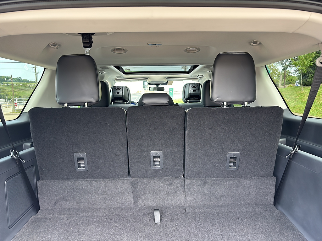2027 Ford Expedition Max MAX Platinum Glacier Gray Metallic Tri-Coat at Lake View Ford
