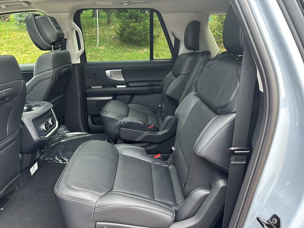 2027 Ford Expedition Max MAX Platinum Glacier Gray Metallic Tri-Coat at Lake View Ford