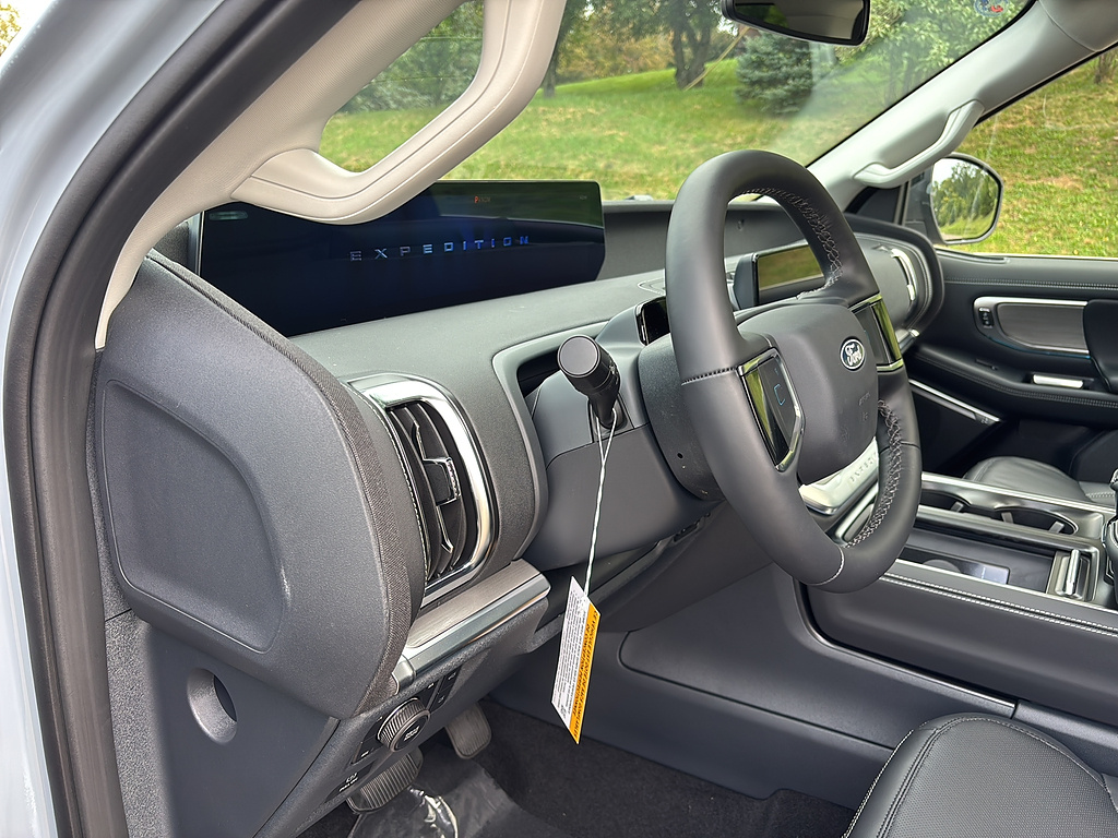 2027 Ford Expedition Max MAX Platinum Glacier Gray Metallic Tri-Coat at Lake View Ford