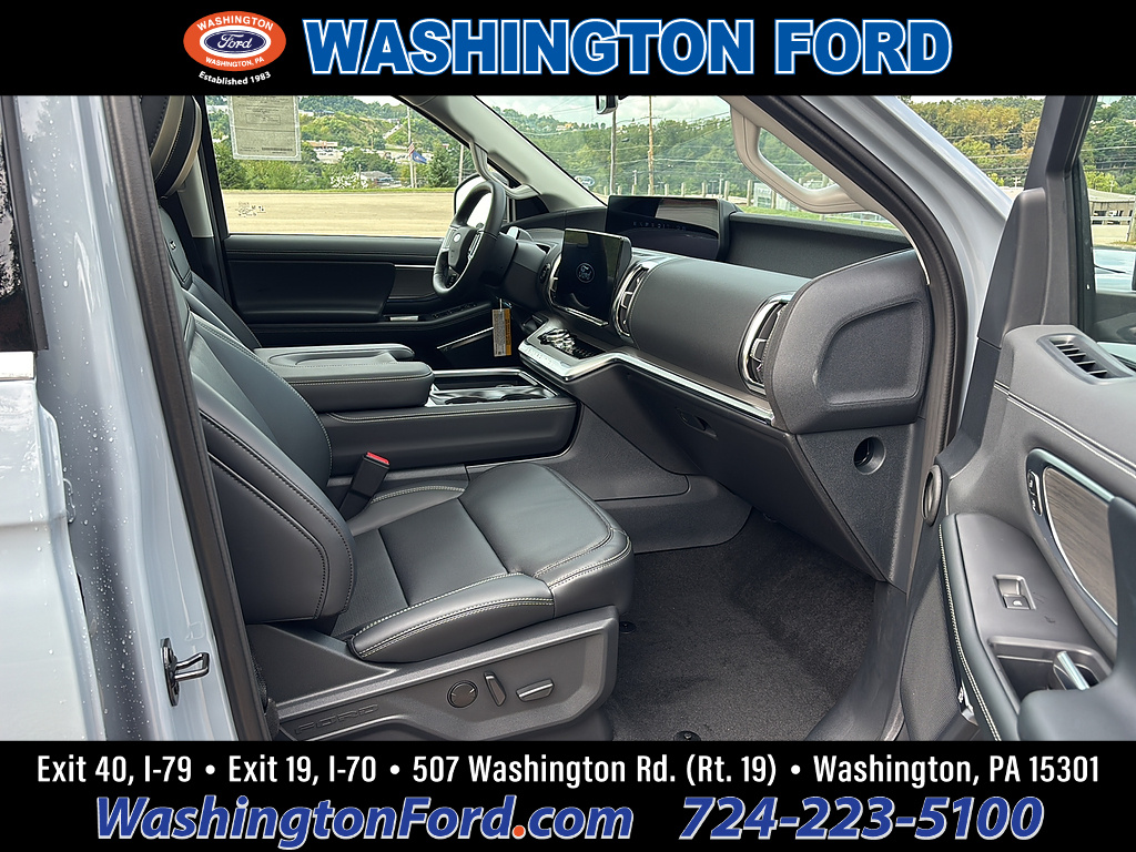 2027 Ford Expedition Max MAX Platinum Glacier Gray Metallic Tri-Coat at Woltz & Wind Ford
