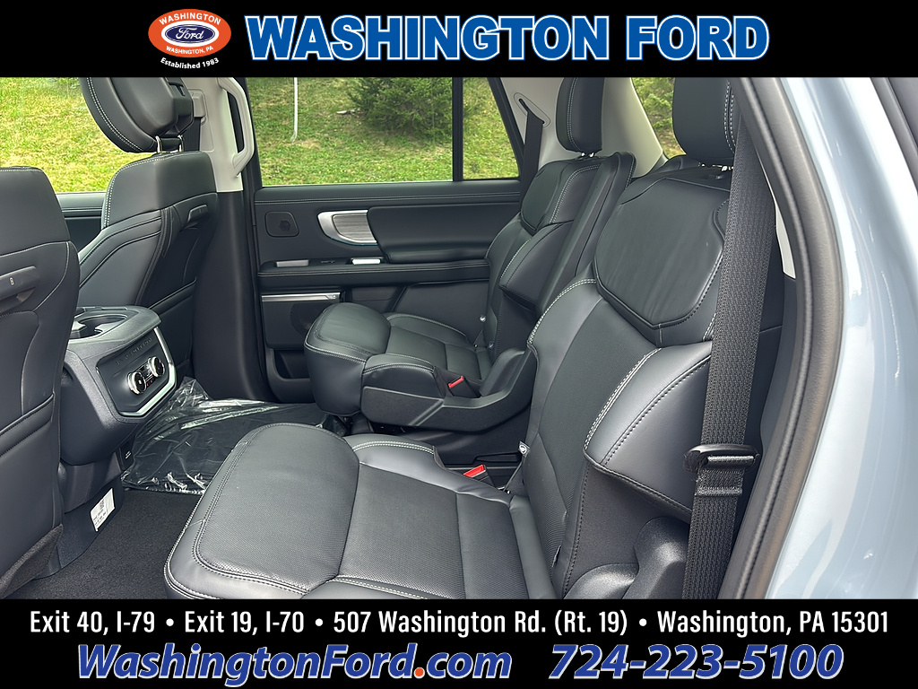 2027 Ford Expedition Max MAX Platinum Glacier Gray Metallic Tri-Coat at Woltz & Wind Ford