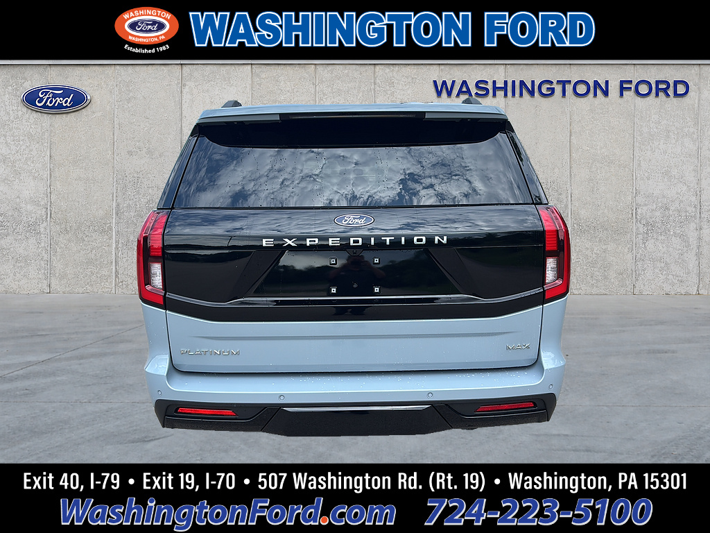 2027 Ford Expedition Max MAX Platinum Glacier Gray Metallic Tri-Coat at Woltz & Wind Ford