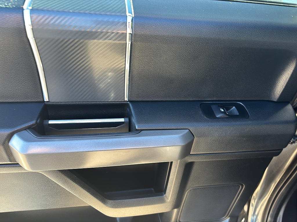 2018 Ford F-150 photo 17 of 27