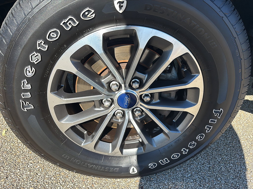 2018 Ford F-150 photo 7 of 27