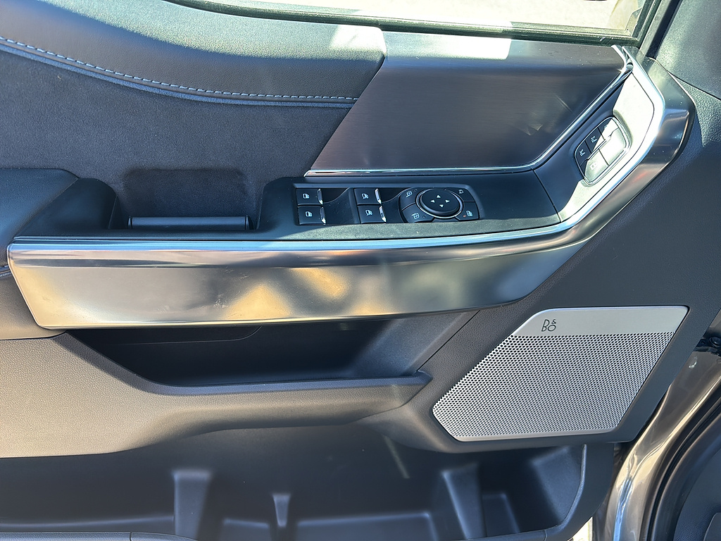 2025 Ford F-150 photo 14 of 27