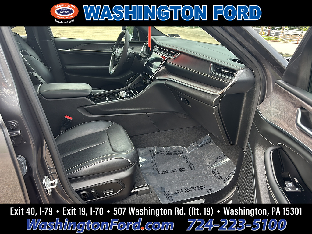 2023 Jeep Grand Cherokee L Overland Baltic Gray Metallic Clear Coat at Bud's Auto Sales