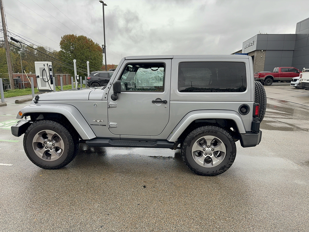 2018 Jeep Wrangler JK photo 2 of 6