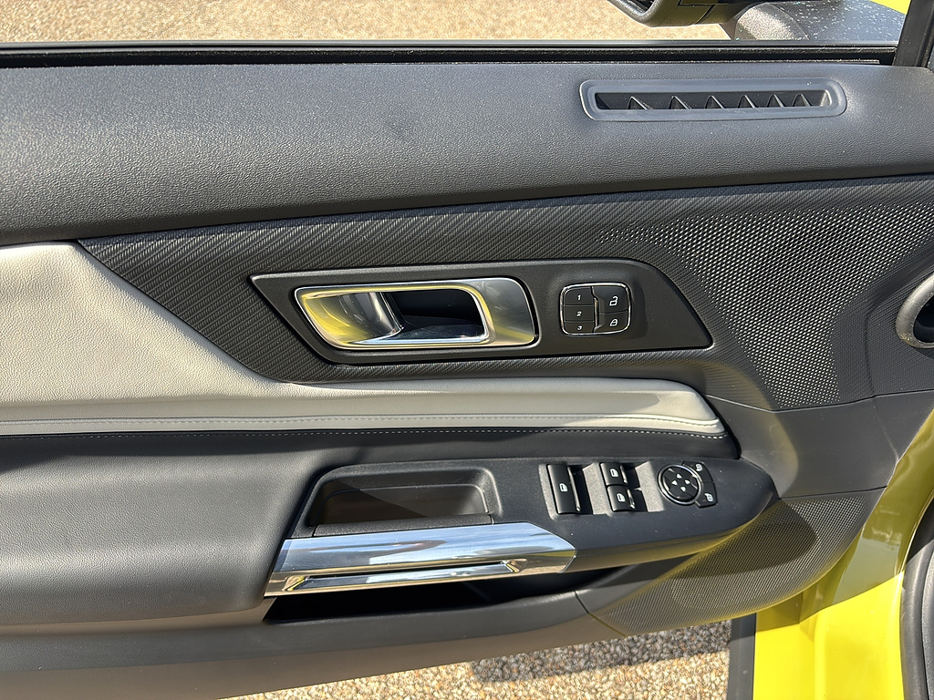 2025 Ford Mustang photo 15 of 26